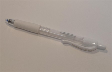Penna kulspets vit 0,7mm